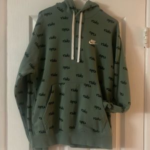EUC Nike Hoodie